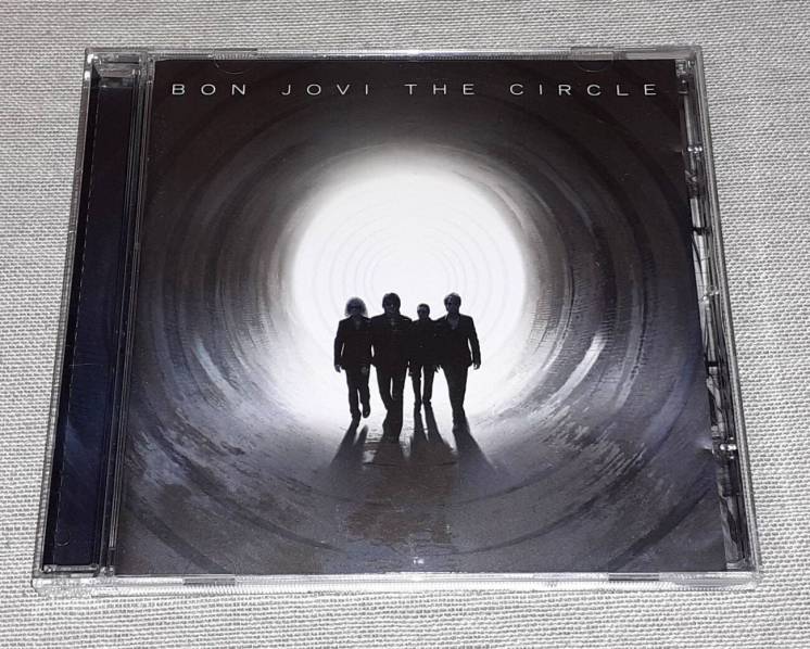 Фирменный Bon Jovi — The Circle