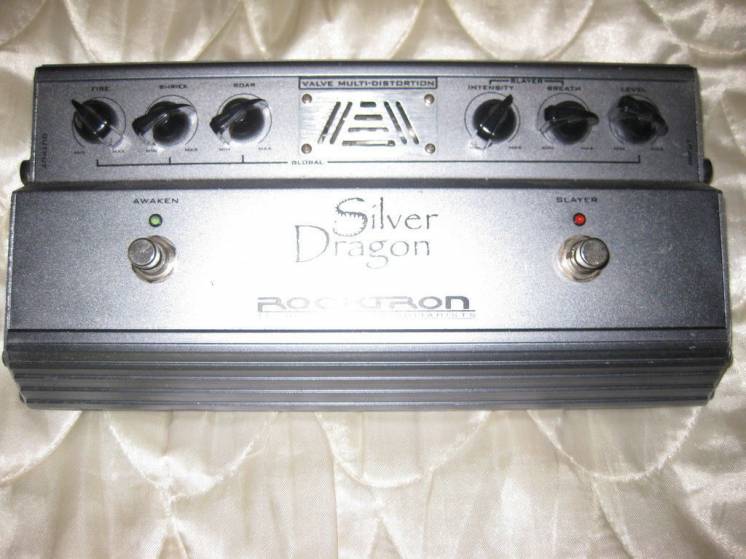 Продам гитарный ламповый дисторшн Rocktron Silver Dragon с б/п.