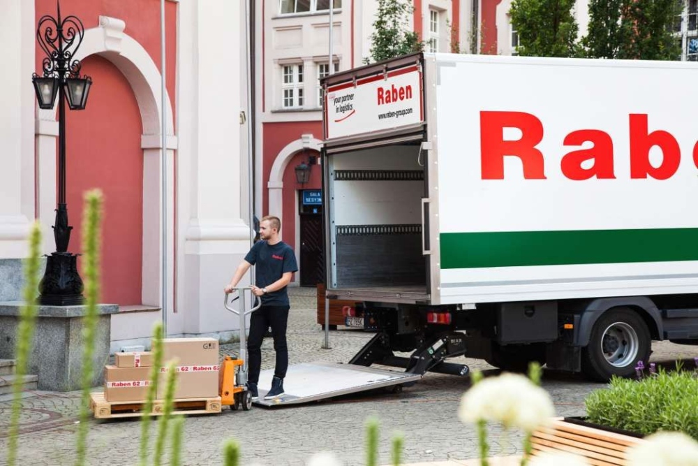 Главные причины выбрать грузовые перевозки от компании Raben