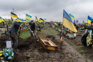 Види військових пам’ятників: матеріали, стилі, особливості