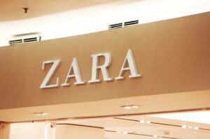 Обзор ассортимента Zara: что заказать через NPShopping.md в 2025 году