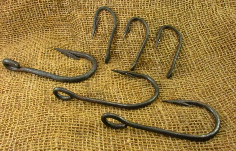 Как подобрать рыболовный крючок — что важно учитывать
