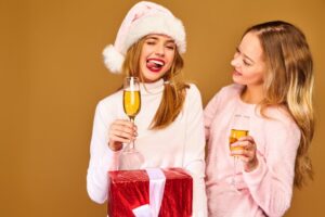 Найкращі тости на Новий рік: зворушливі, смішні, короткі, жартівливі