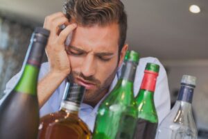 Чи можна швидко вивести людину з запою